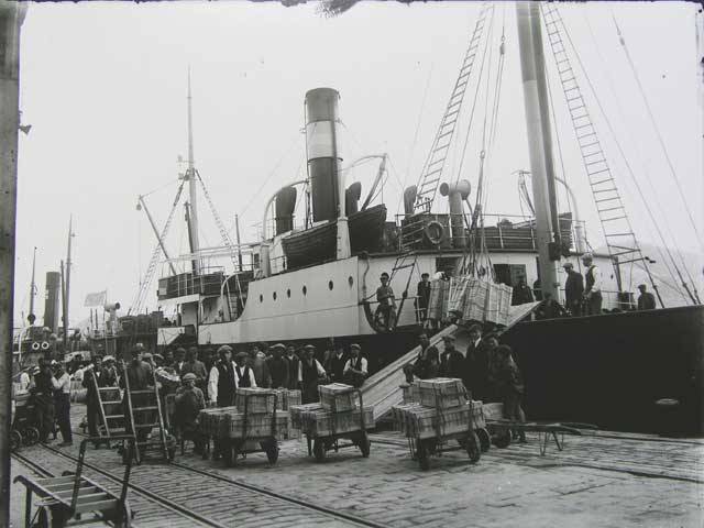 Carga del oro del Banco de España en Cartagena