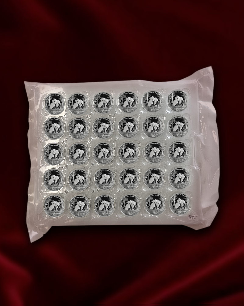 Bandeja de 30 monedas de PLATA Panda de China de 30 gr. Año 2026